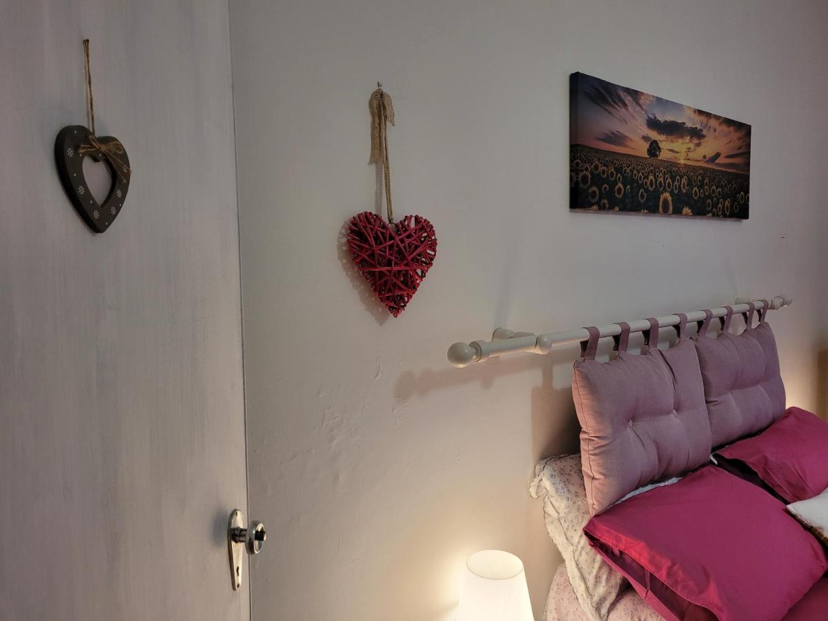 In My Place Рим Екстериор снимка