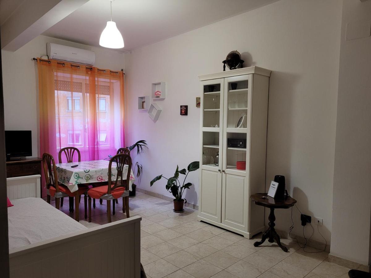In My Place Рим Екстериор снимка